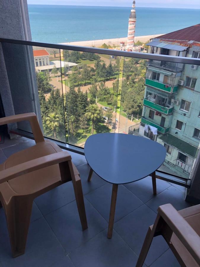 Batumi Orbi Sea Tawer Apartment Ngoại thất bức ảnh