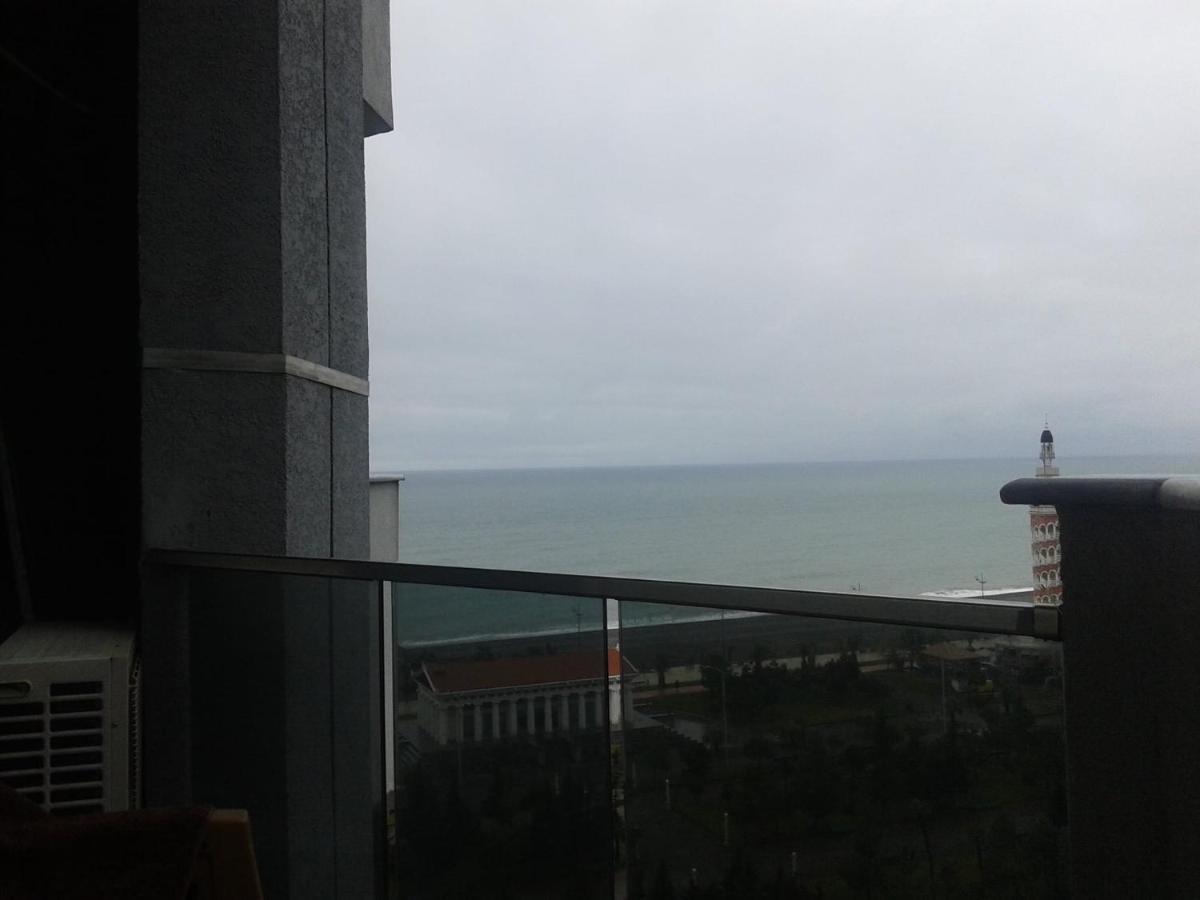 Batumi Orbi Sea Tawer Apartment Ngoại thất bức ảnh